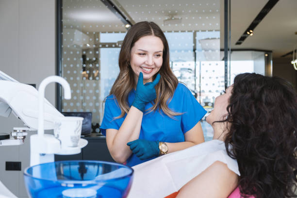 Emergency Dental Services in Uhland, TX